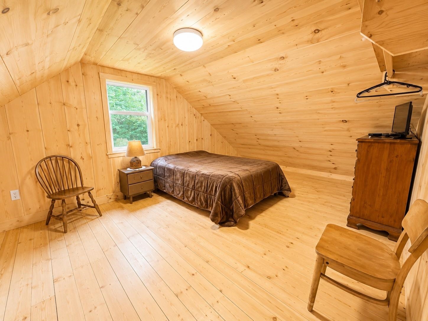 270 Castle Hill Road Jamaica, VT 05343 - Photo 11 of 14 Gallery Image 11