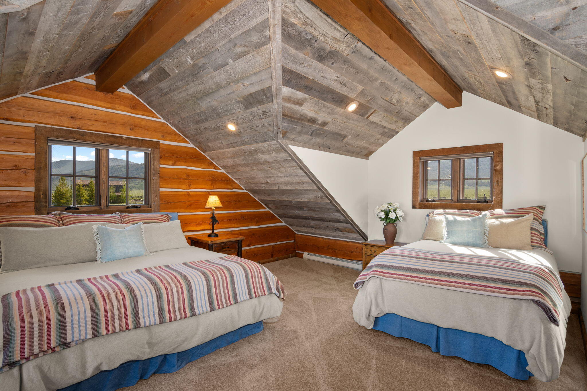 16825 Highway 75 Stanley, ID 83278 - Photo 17 of 52 Upstairs bedroom