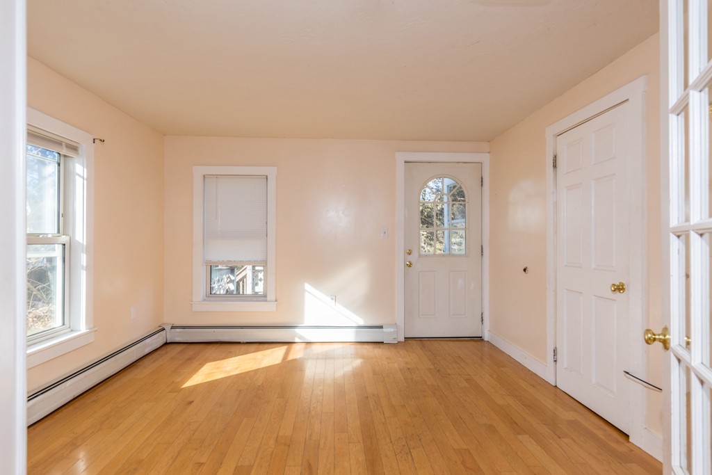 181 Clinton Road Sterling, MA 01564 - Photo 12 of 24 Gallery Image 12