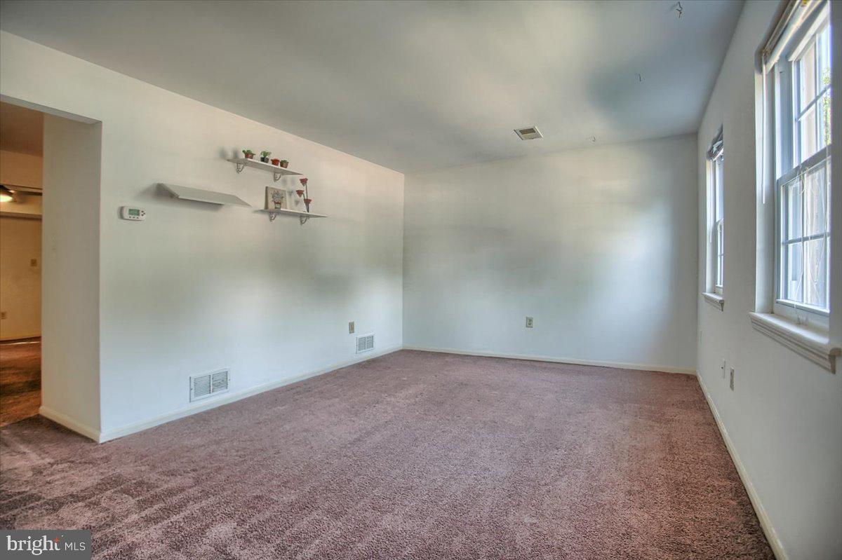 Dining Room/Living Room