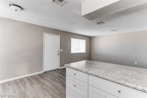 $1,194 | 444 North 13th Street, Unit D, Las Vegas, NV 89101