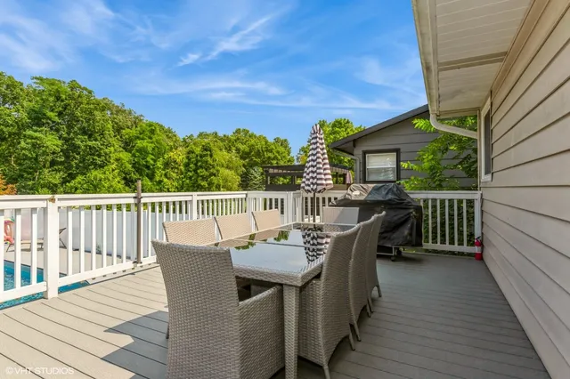 $2,290,000 | 116 North Smith Street, New Buffalo, MI 49117