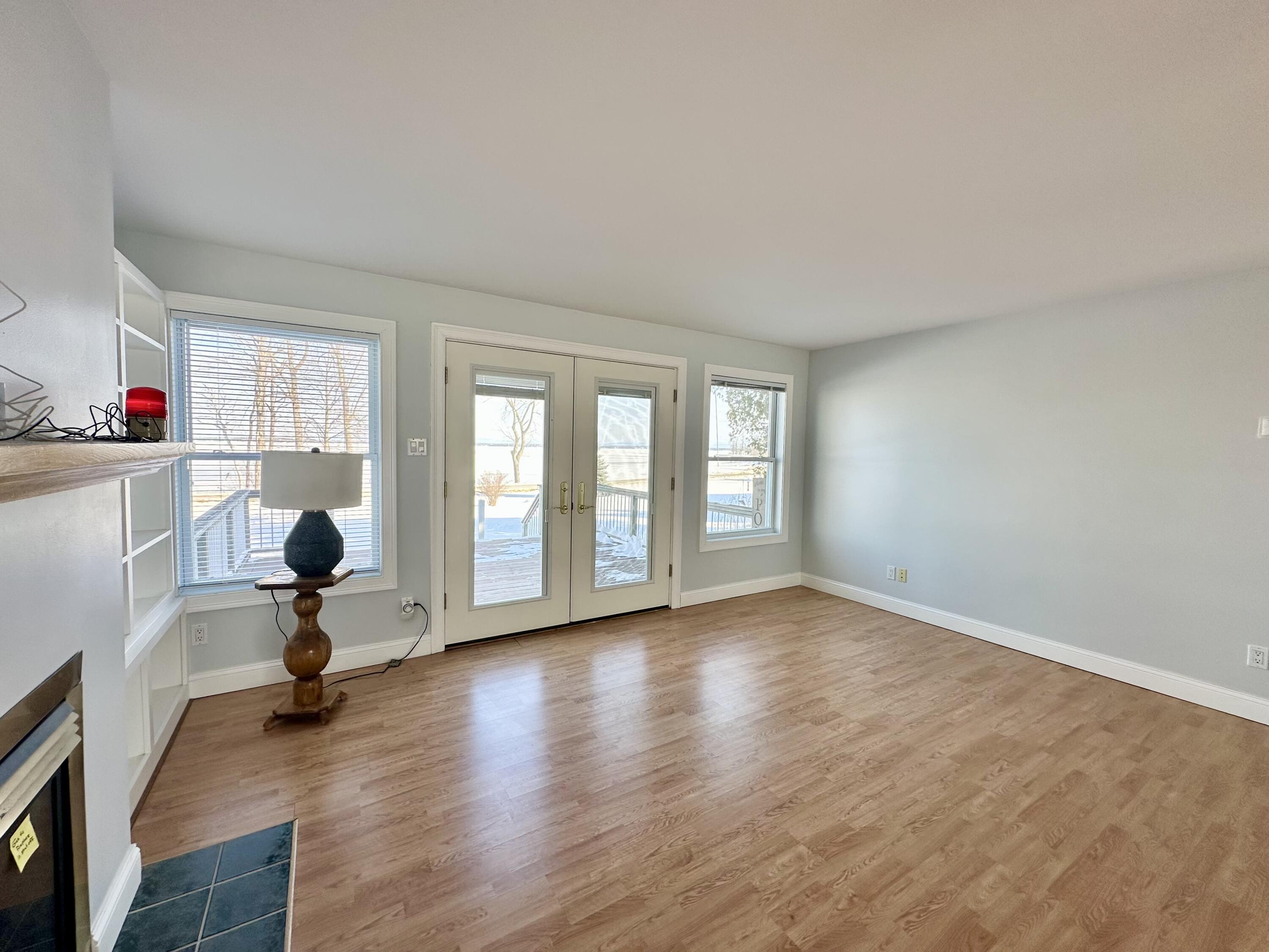 167 Dickson Point Road Plattsburgh, NY 12901 - Photo 10 of 65 Living room