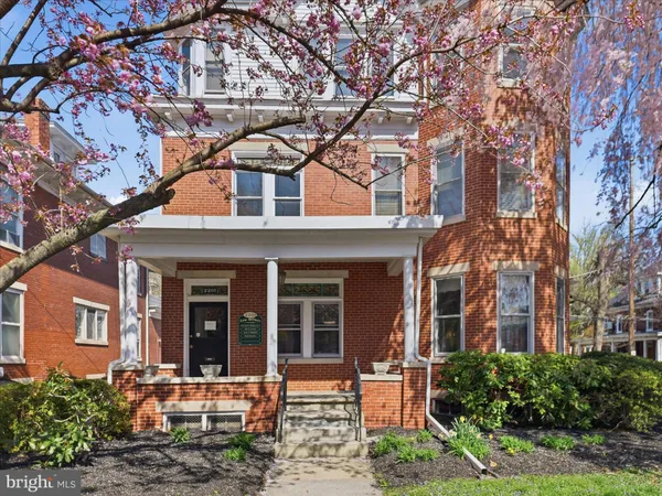 $275,000 | 2201 North 2nd Street, Harrisburg, PA 17110