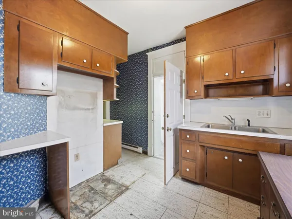 $275,000 | 2201 North 2nd Street, Harrisburg, PA 17110