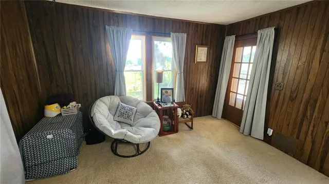 $179,000 | 2357 160th Highway, Columbus, KS 66725