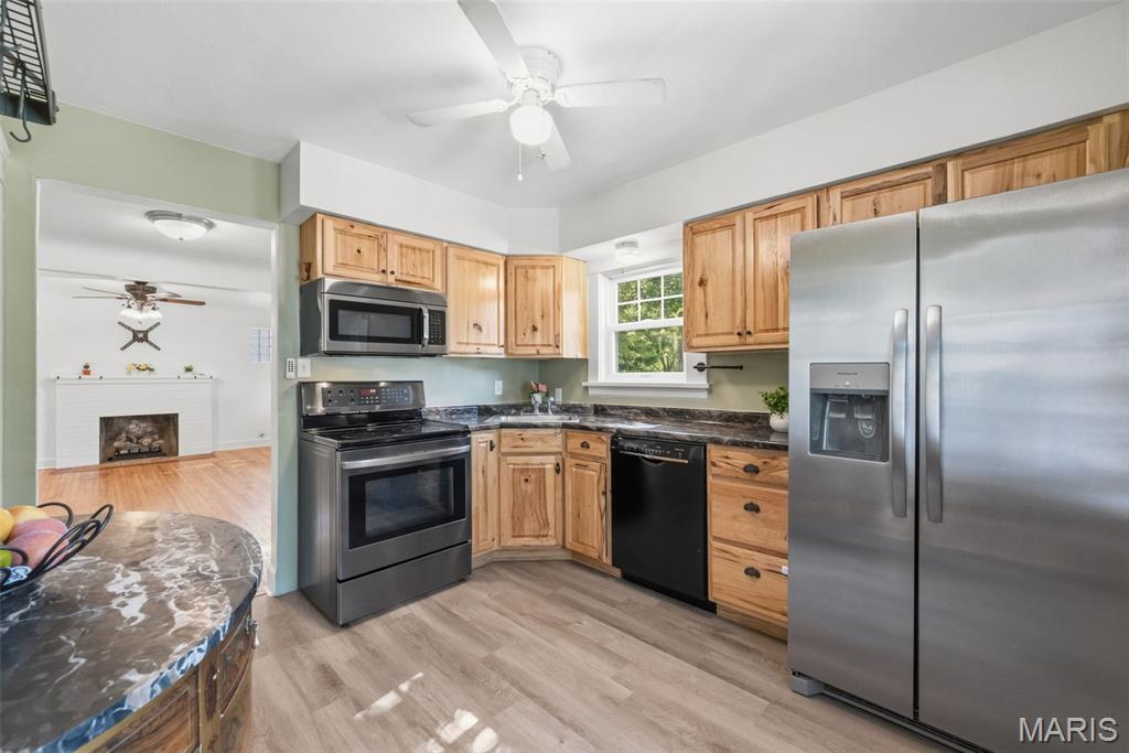 2655 Ridge Drive High Ridge, MO 63049 - Photo 10 of 39