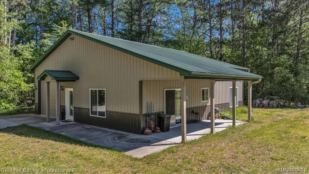 4090 North Fordney Road Hemlock, MI 48626 - Photo 3 of 48