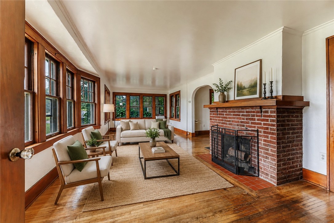 1652 Buffalo Road Gates, NY 14624 - Photo 4 of 25 virtually staged