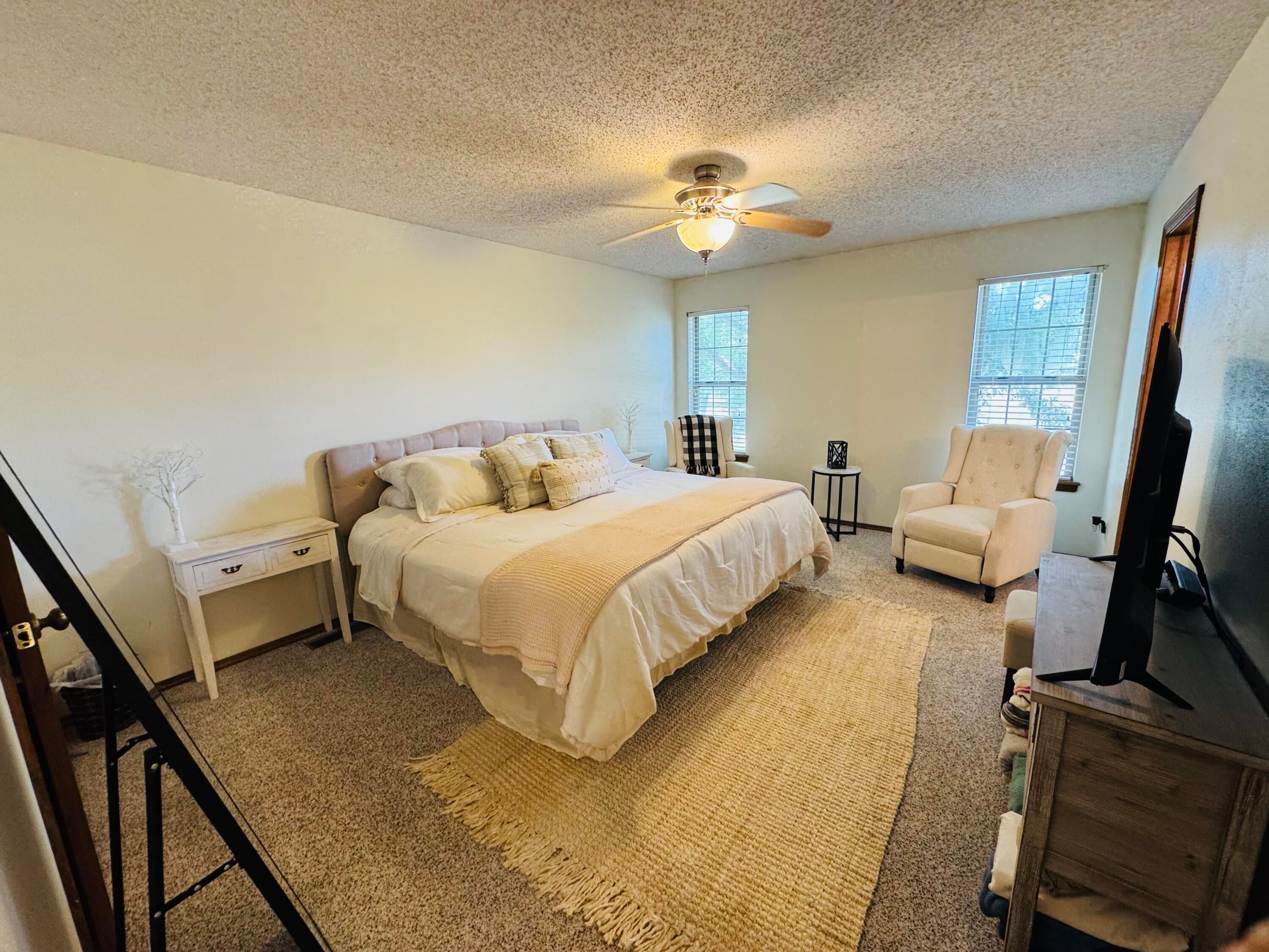 61801 East 93 Road Miami, OK 74354 - Photo 26 of 33 Master bedroom
