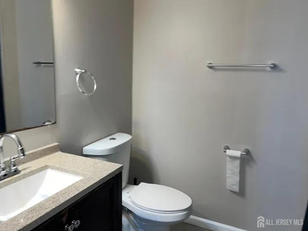 $345,000 | 478 Witney Court, North Brunswick, NJ 08902