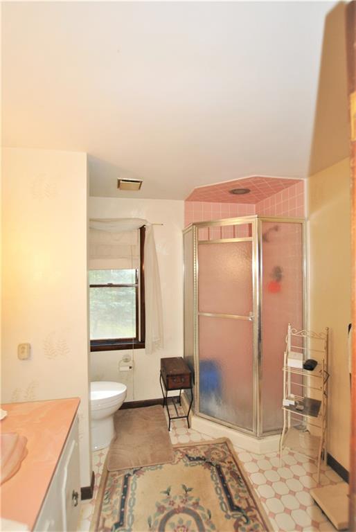 485 Herbst Manor Road Coraopolis, PA 15108 - Photo 13 of 25 Gallery Image 13