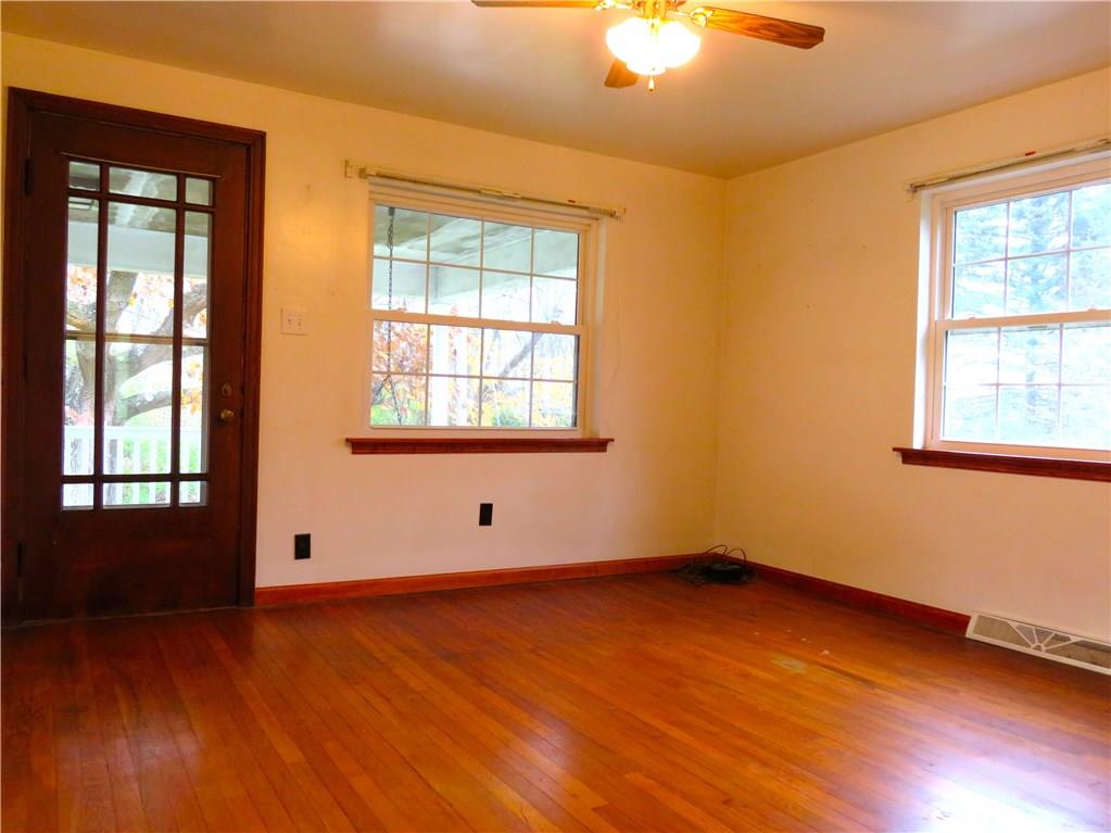 294 Sportsmen Road Hunker, PA 15639 - Photo 3 of 19 Living Room