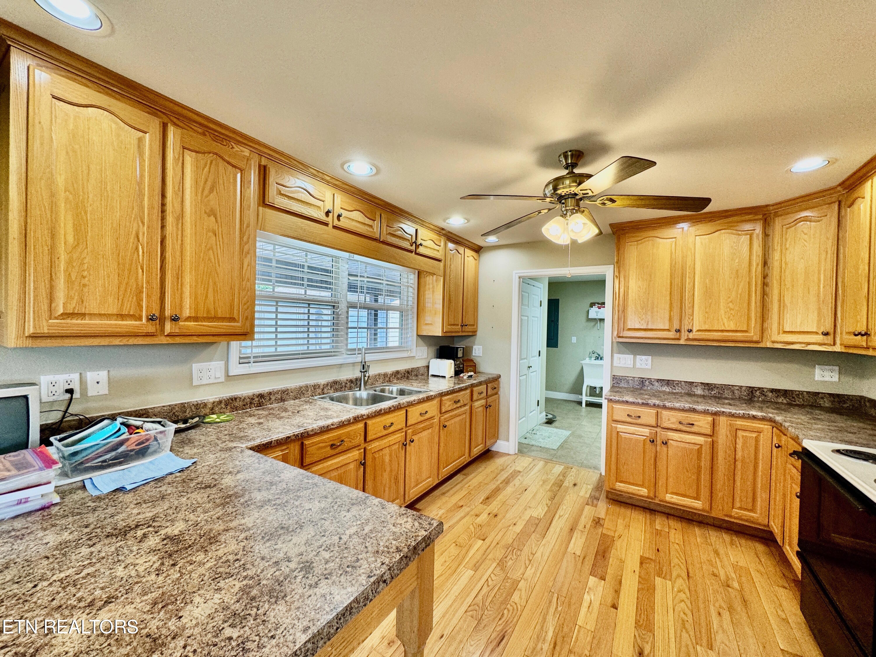 2211 Muddy Creek Road Spring City, TN 37381 - Photo 23 of 60 1-33