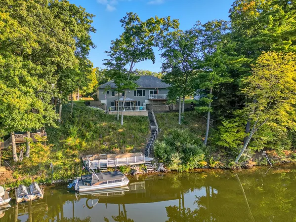 $539,900 | 18685 Kreig Drive, Big Rapids, MI 49307