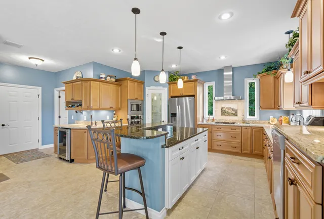 $539,900 | 18685 Kreig Drive, Big Rapids, MI 49307