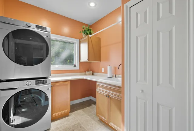 $539,900 | 18685 Kreig Drive, Big Rapids, MI 49307