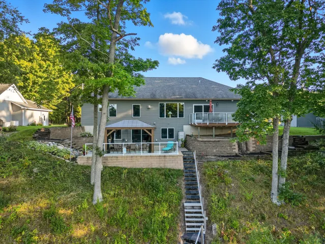 $539,900 | 18685 Kreig Drive, Big Rapids, MI 49307