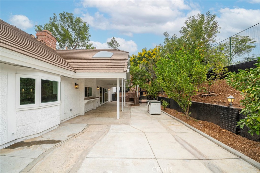 2225 Da Vinci Drive Riverside, CA 92506 - Photo 48 of 60