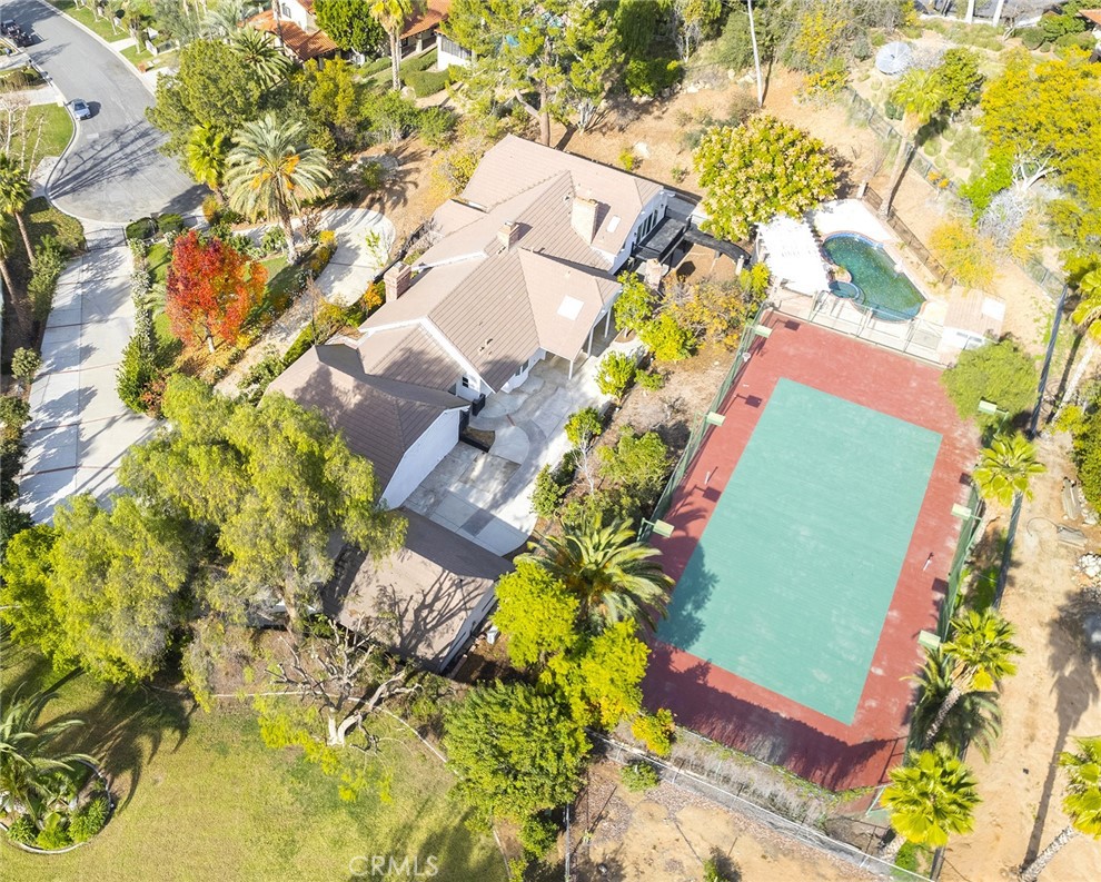 2225 Da Vinci Drive Riverside, CA 92506 - Photo 5 of 60