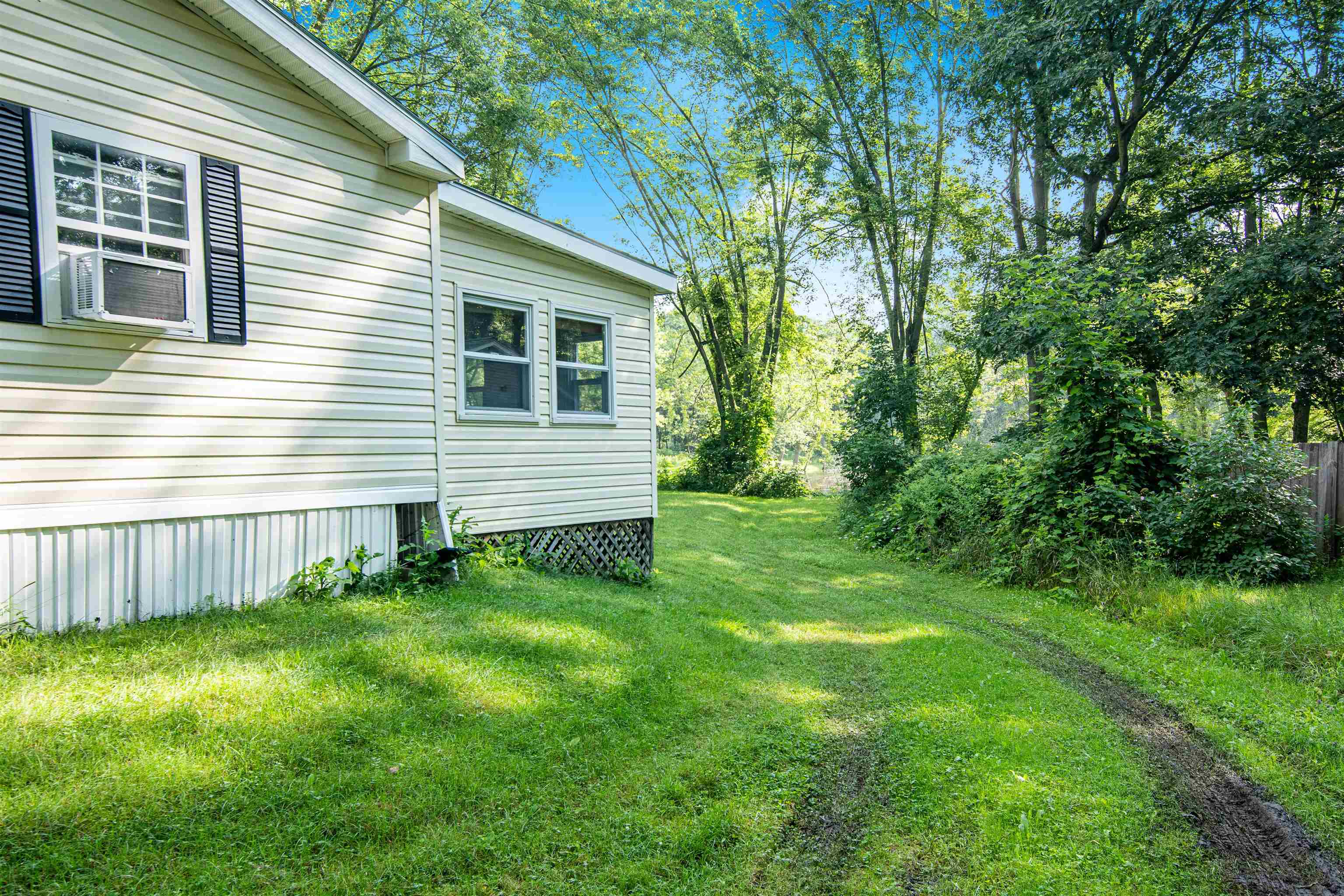 94 North Cove Road Burlington, VT 05408 - Photo 21 of 39 Gallery Image 21