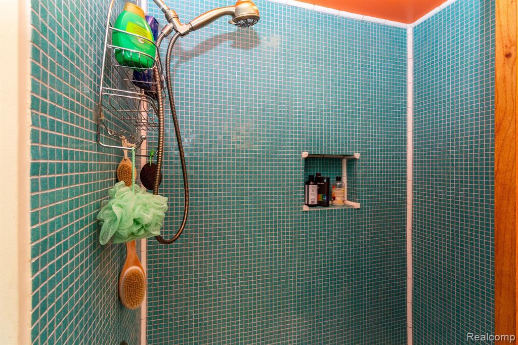 7395 Warren Road Ann Arbor, MI 48105 - Photo 35 of 61