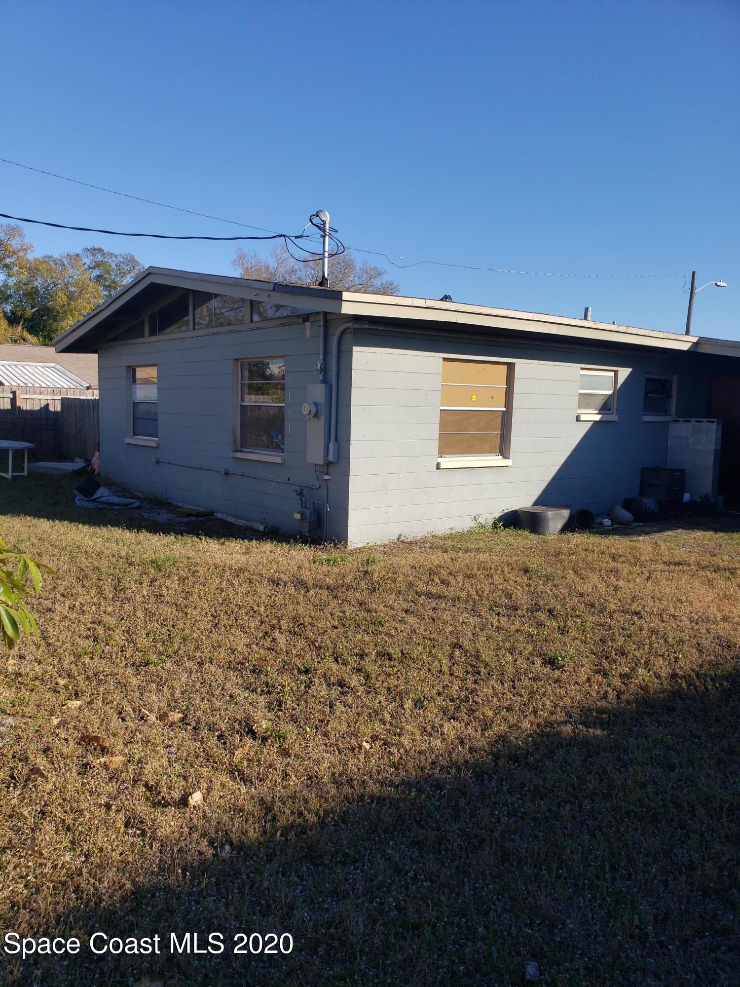 2136 Laden Road Melbourne, FL 32935 - Photo 14 of 14 Back Yard