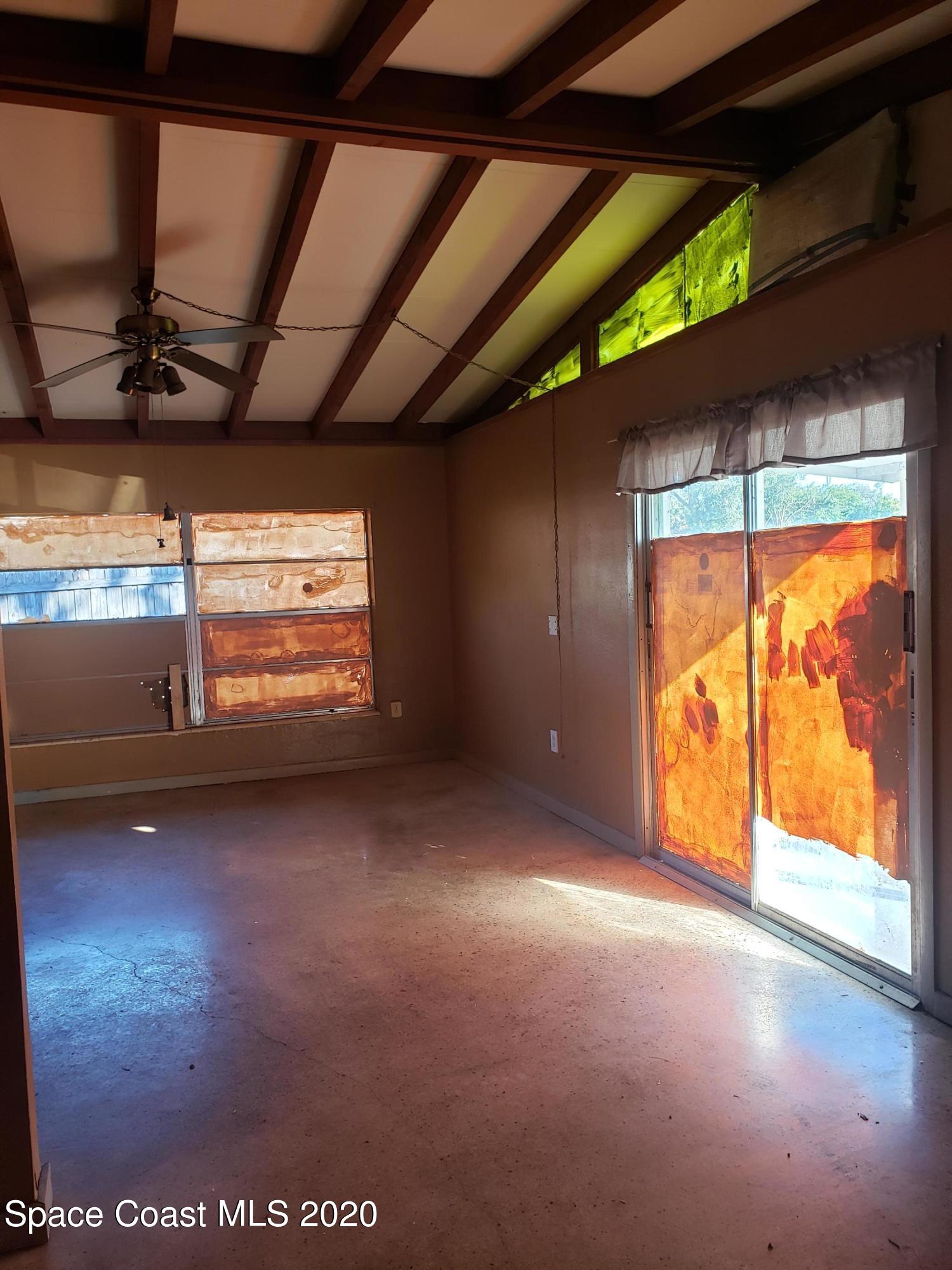 2136 Laden Road Melbourne, FL 32935 - Photo 3 of 14 Living Room