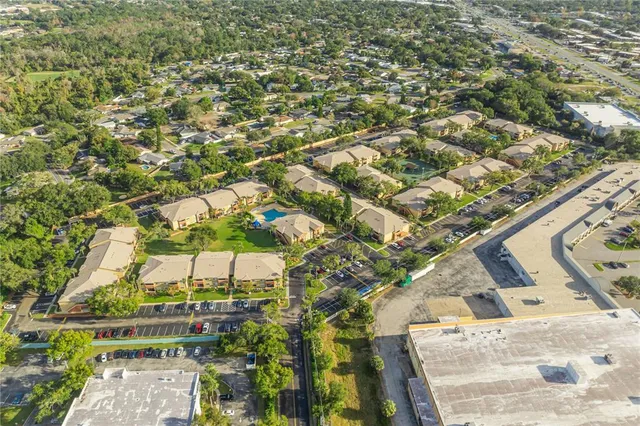 $1,600 | 646 Kenwick Circle, Unit 204, Casselberry, FL 32707