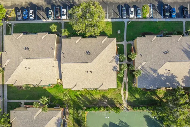 $1,600 | 646 Kenwick Circle, Unit 204, Casselberry, FL 32707