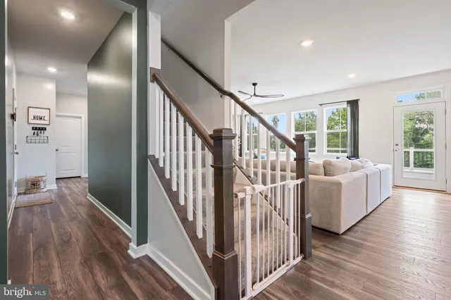 $765,000 | 2114 Whithorn Hill, Jeffersonton, VA 22724