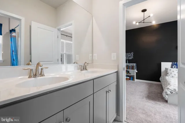 $765,000 | 2114 Whithorn Hill, Jeffersonton, VA 22724