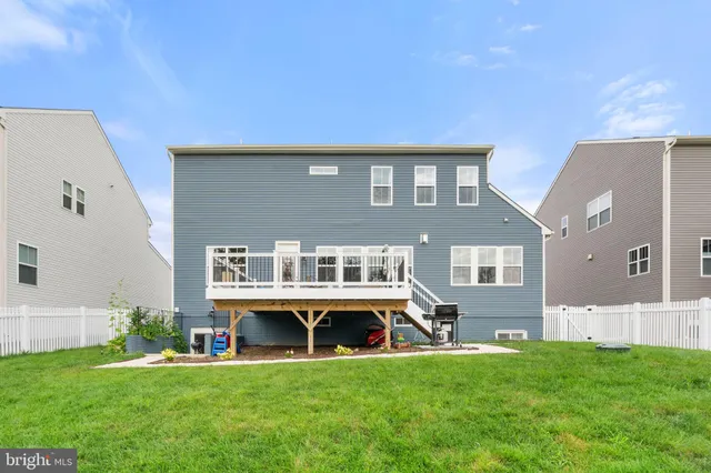 $765,000 | 2114 Whithorn Hill, Jeffersonton, VA 22724