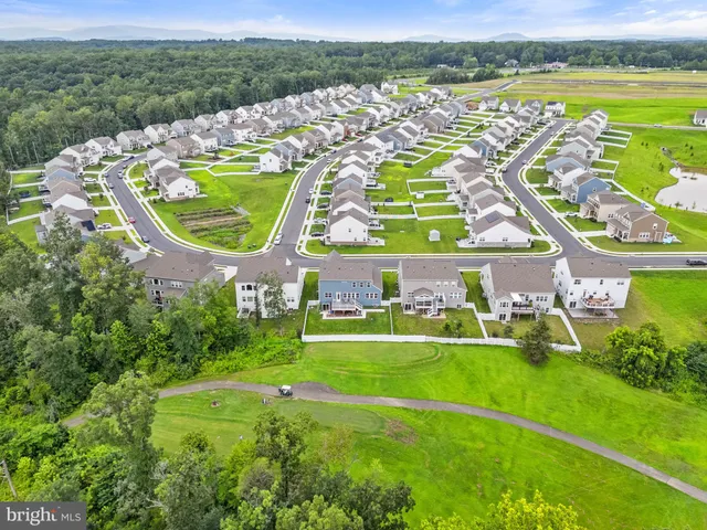 $765,000 | 2114 Whithorn Hill, Jeffersonton, VA 22724