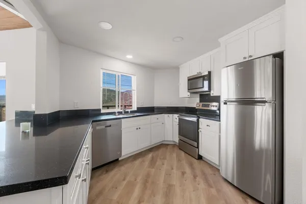 $5,900 | 2916 Anaheim Street, Escondido, CA 92025