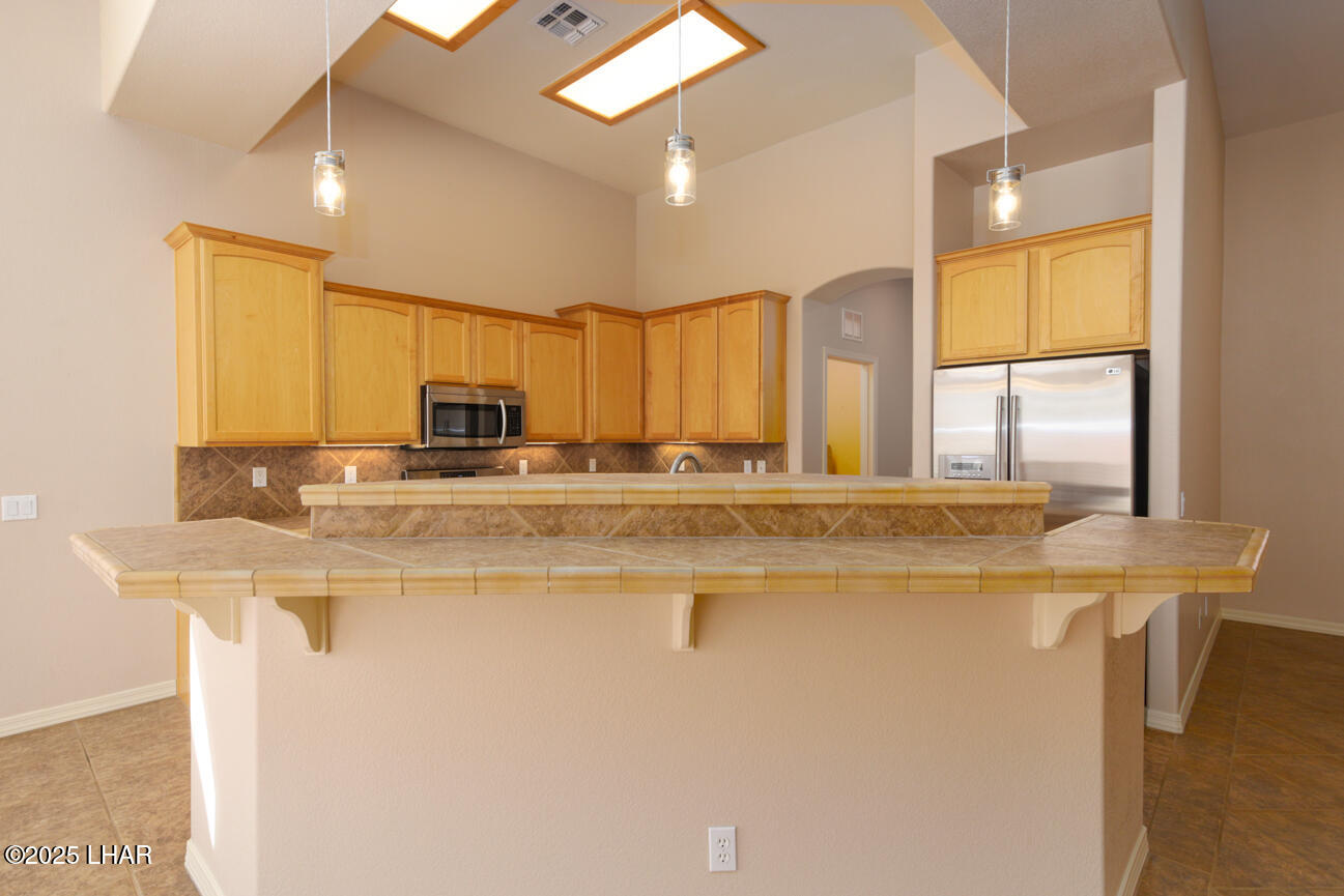 3964 Nottinghill Road Lake Havasu City, AZ 86404 - Photo 7 of 30 Kitchen