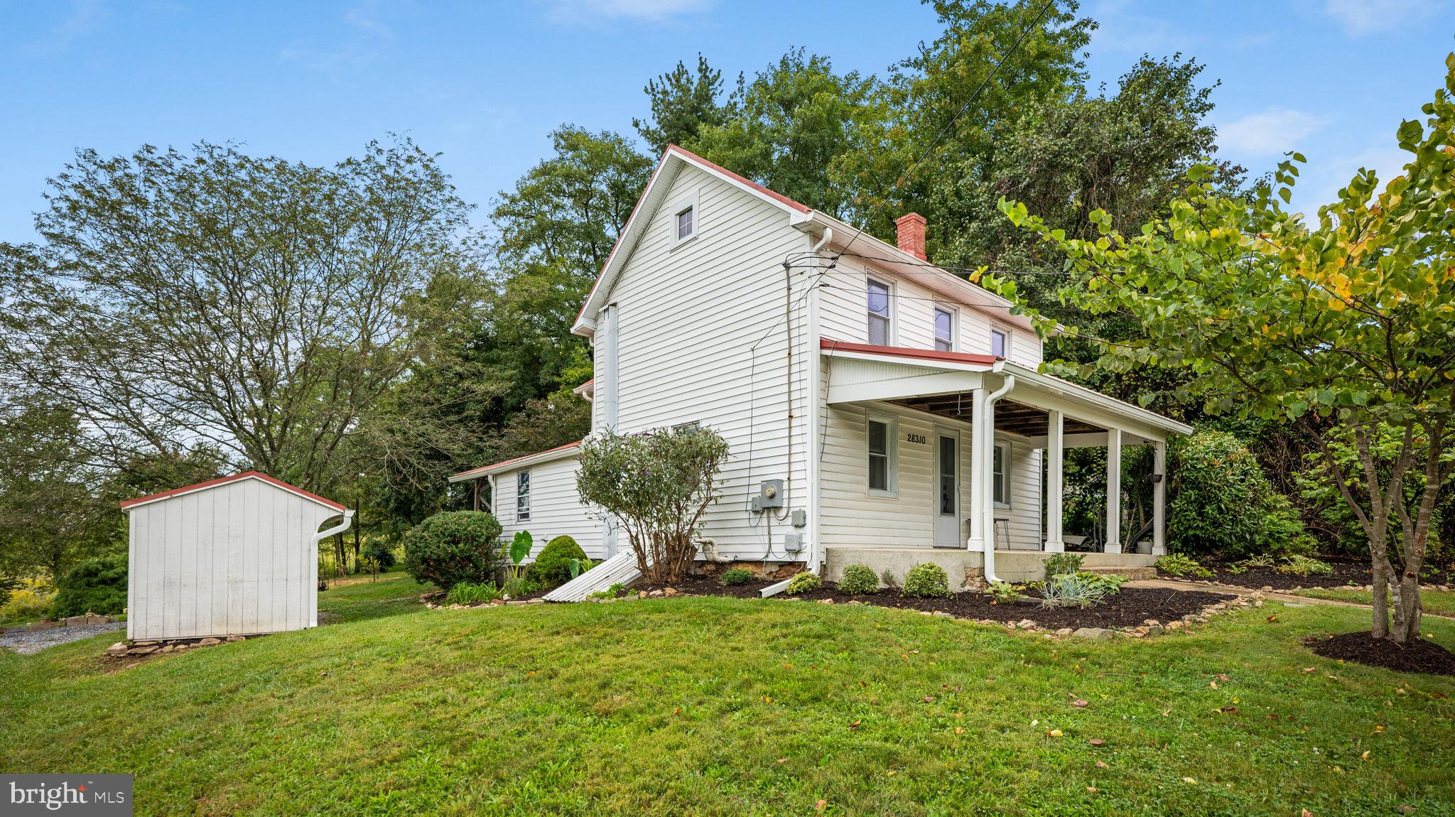 28310 Kemptown Road Damascus, MD 20872 - Photo 32 of 33 Sideyard