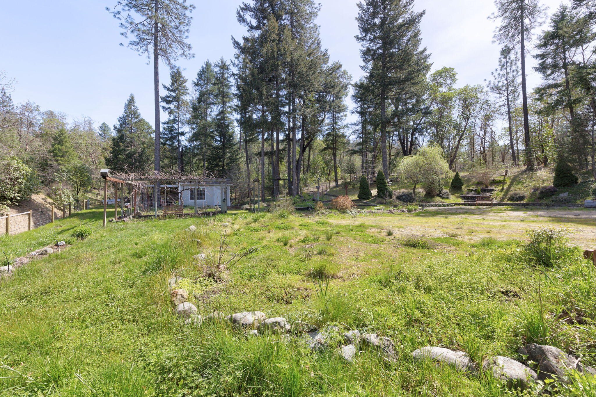 4241 Hugo Road Merlin, OR 97532 - Photo 24 of 40 28-web-or-mls-4241-hugo-rd
