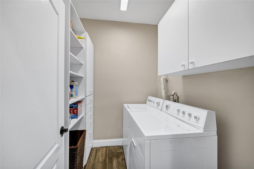 841 Grovesmere Loop Ocoee, FL 34761 - Photo 16 of 48