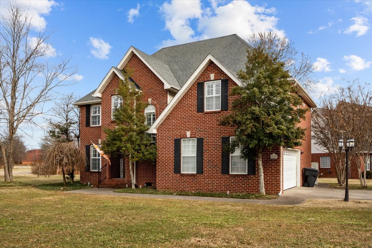 392 Abbie Road Murfreesboro, TN 37128 - Photo 3 of 39 Gallery Image 3