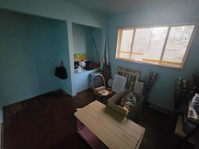 $169,900 | 213 Berry Street, Park Forest, IL 60466