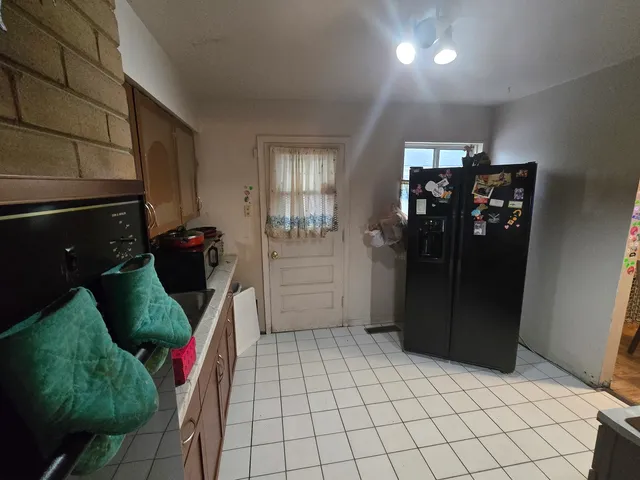 $169,900 | 213 Berry Street, Park Forest, IL 60466