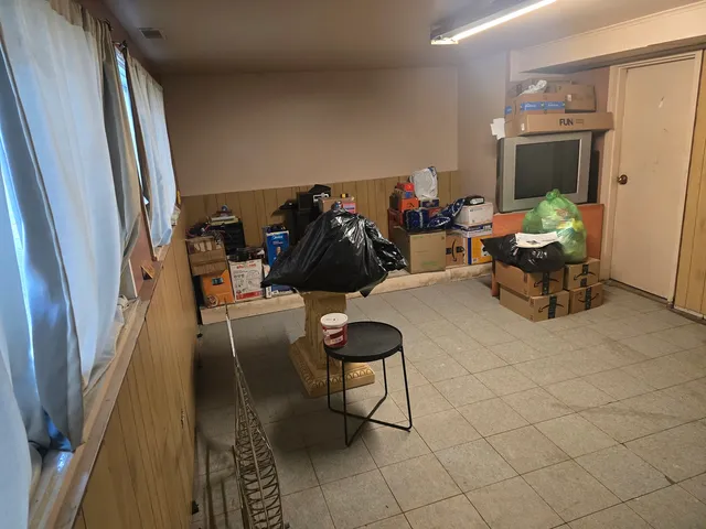 $169,900 | 213 Berry Street, Park Forest, IL 60466