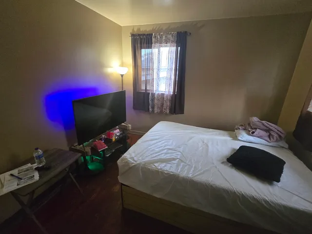 $169,900 | 213 Berry Street, Park Forest, IL 60466