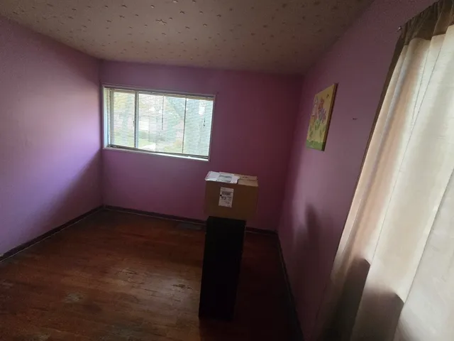 $169,900 | 213 Berry Street, Park Forest, IL 60466