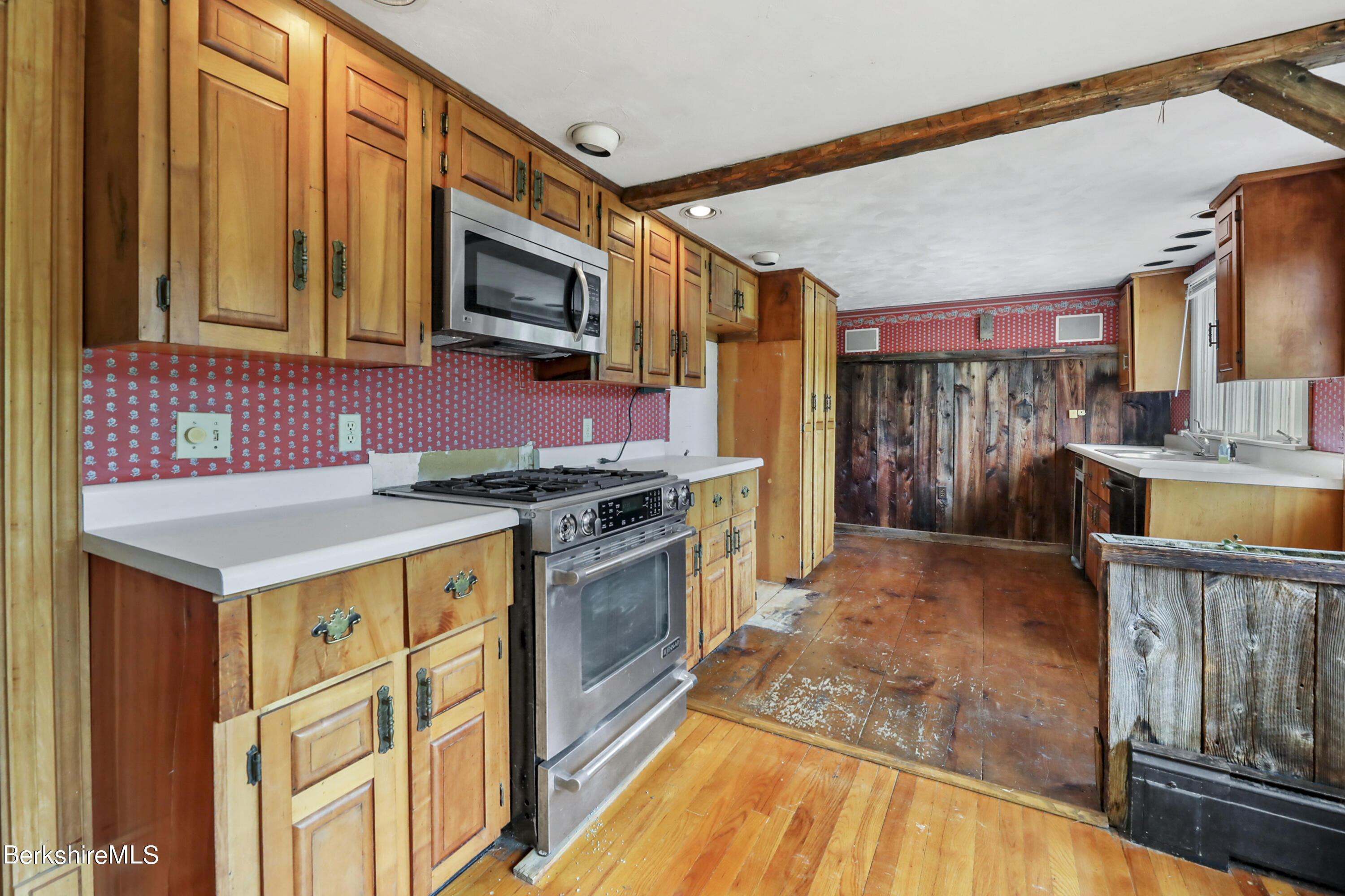 66 Main Road Tyringham, MA 01238 - Photo 12 of 45 70 Kitchen