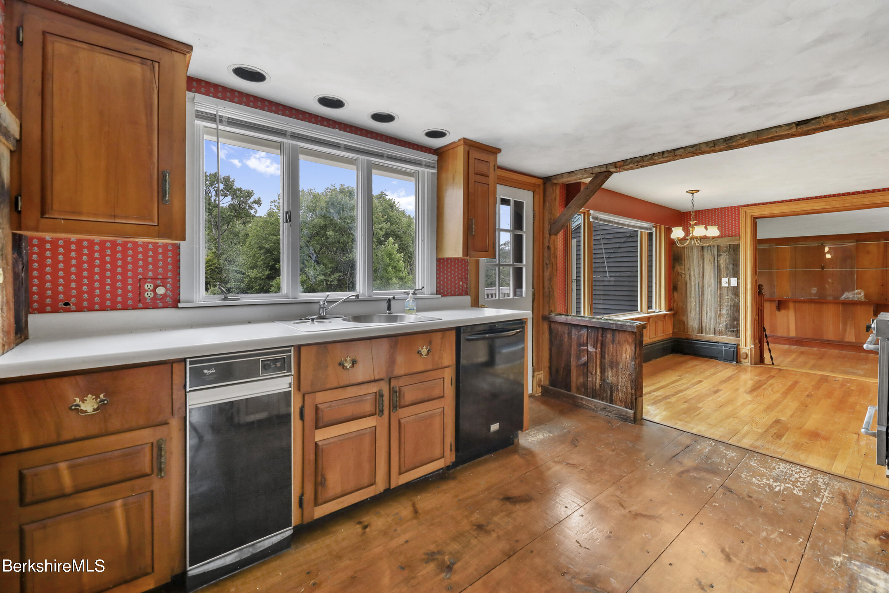 66 Main Road Tyringham, MA 01238 - Photo 14 of 45 80 Kitchen