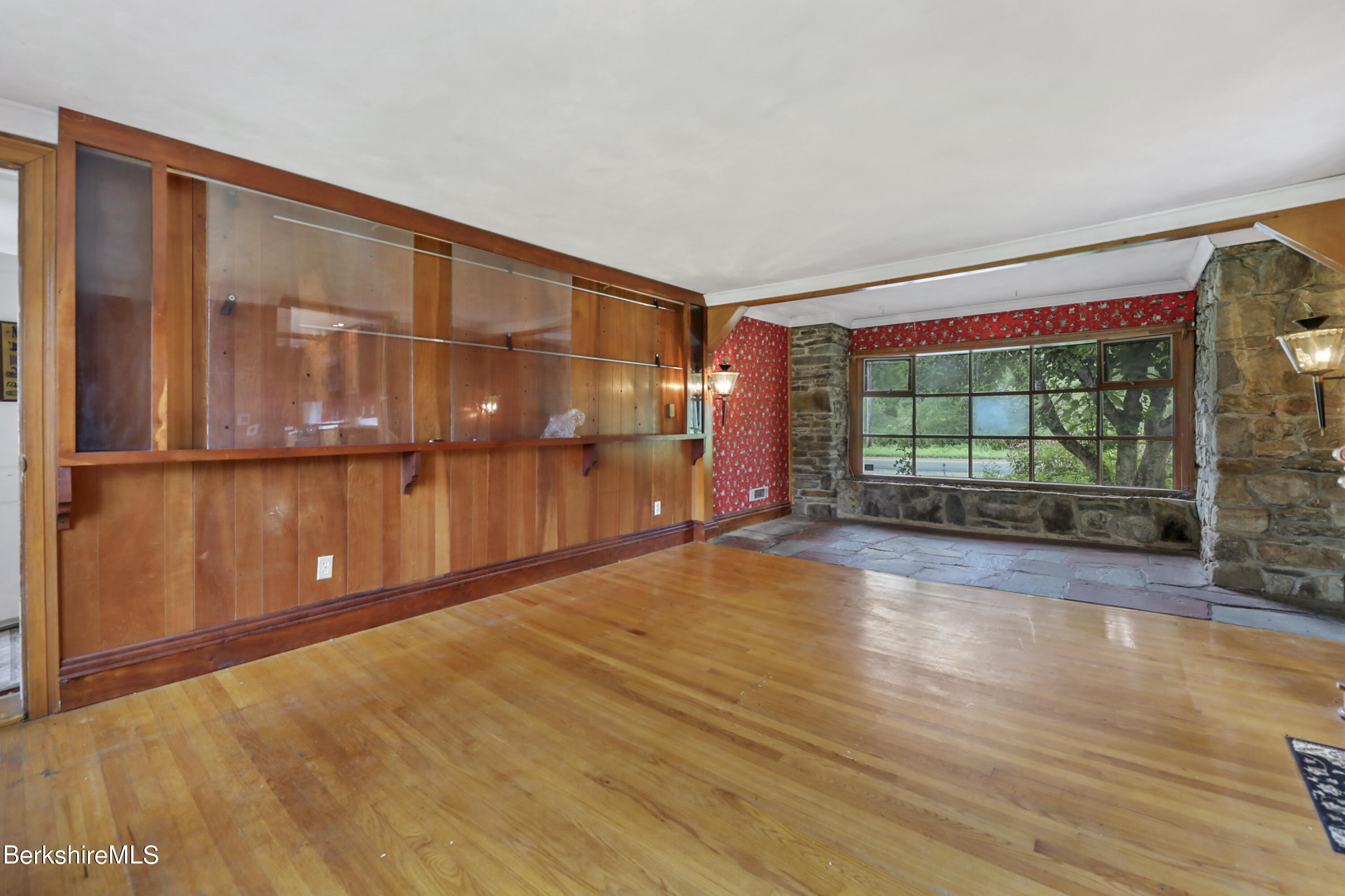 66 Main Road Tyringham, MA 01238 - Photo 16 of 45 90 Family Room