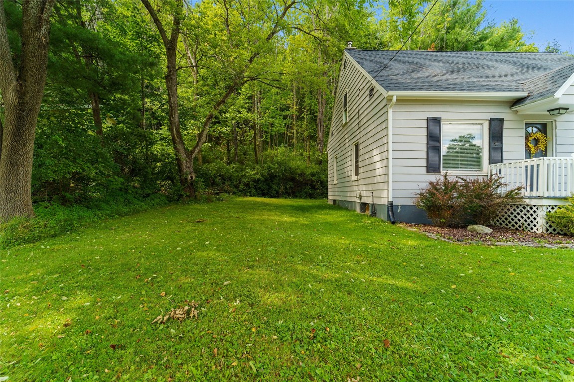 472 Echo Road Vestal, NY 13850 - Photo 15 of 16 Gallery Image 15
