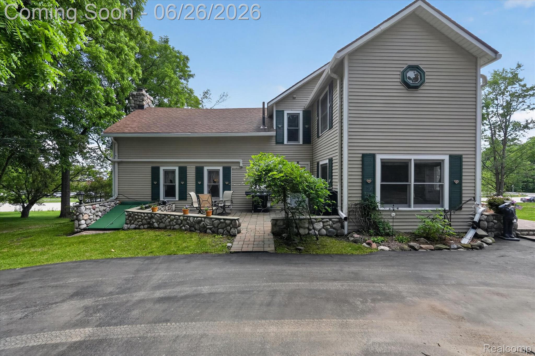 31620 West 11 Mile Road Farmington, MI 48334 - Photo 4 of 70